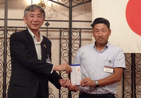 親善ゴルフ表彰 ベスグロ