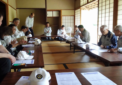 清風館での例会