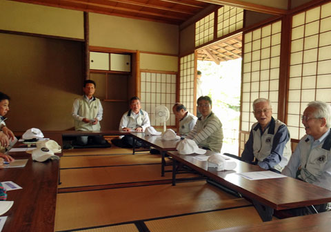 清風館での例会